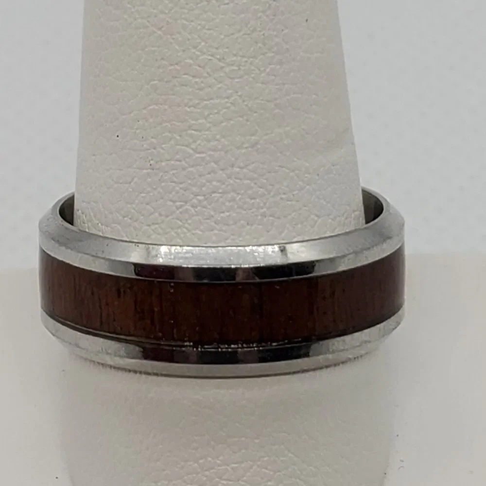 Silver Tone & Wood Ring (10.5)
